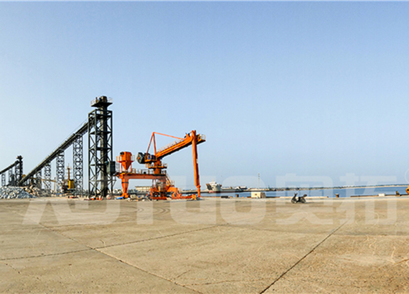 Rail-mounted Ship Unloader - ATXL300B 02.jpg