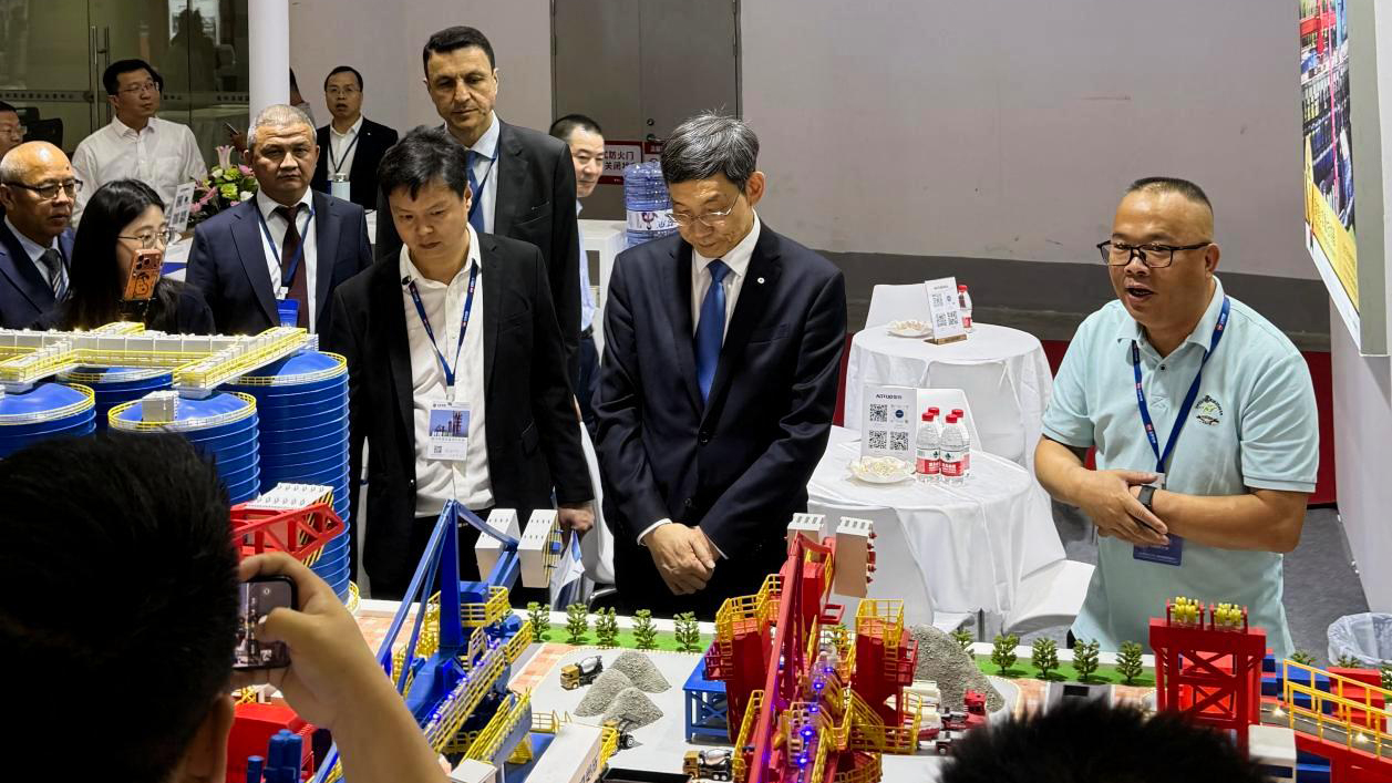 Aotuo Co., Ltd.'s first (and only) equipment in China made its debut at the 2026 Fuzhou Cement Exhibition and successfully concluded the event!