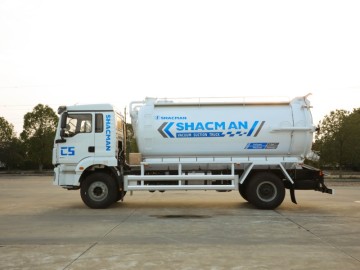 SHACMAN L3000 4×2 10-cubic-meter Sewage Cleaning Vehicle —— Efficient Sewage Discharge, Protecting Urban Pipeline Health