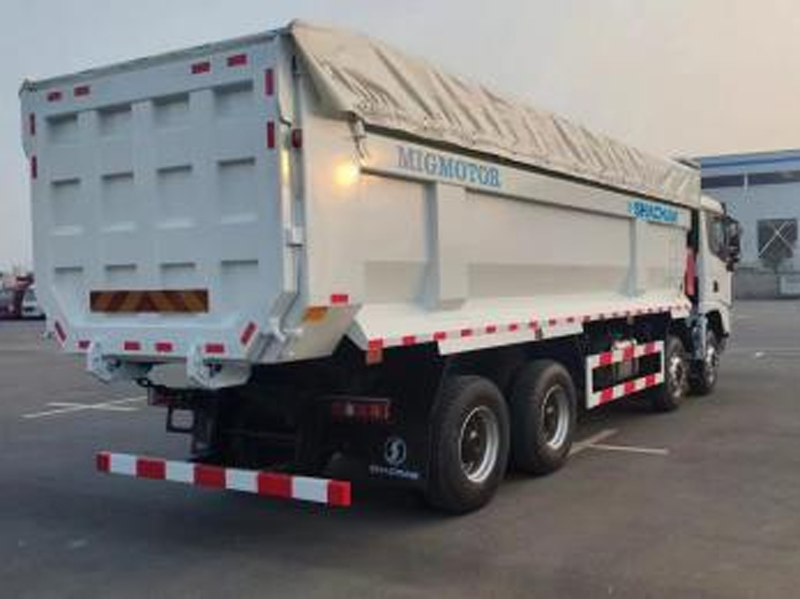 SHACMAN-X3000-8×4-U-Type-Dump-Truck-Engineering-Excellence-for-Heavy-Loads1.jpg