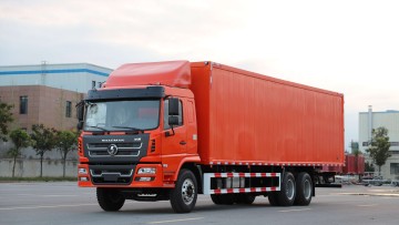 SAGMOTO X6 6×4 Versatile Cargo Truck - The All-Terrain Workhorse for Diverse Applications