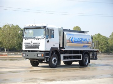 SHACMAN F3000 Asphalt Distributor Truck —4X2