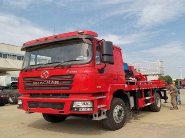 SHACMAN F3000 Truck Mounted Crane —4X2
