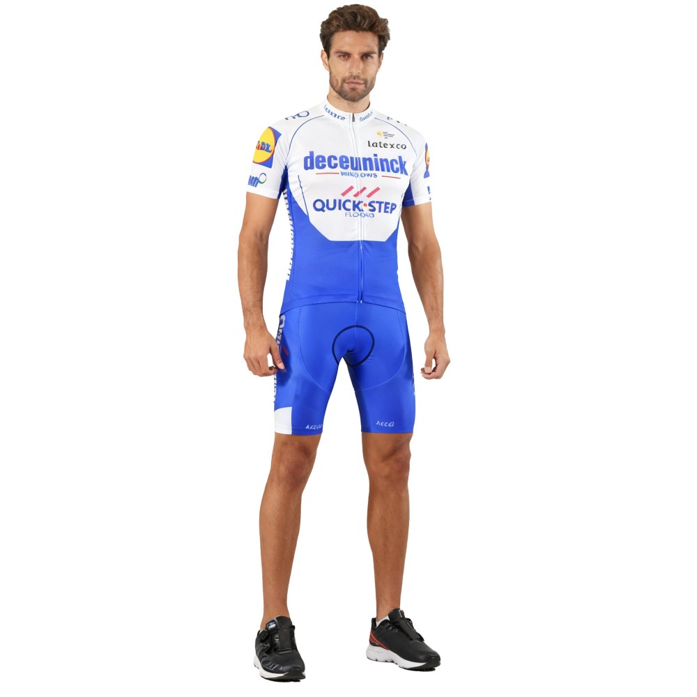 cycling wear