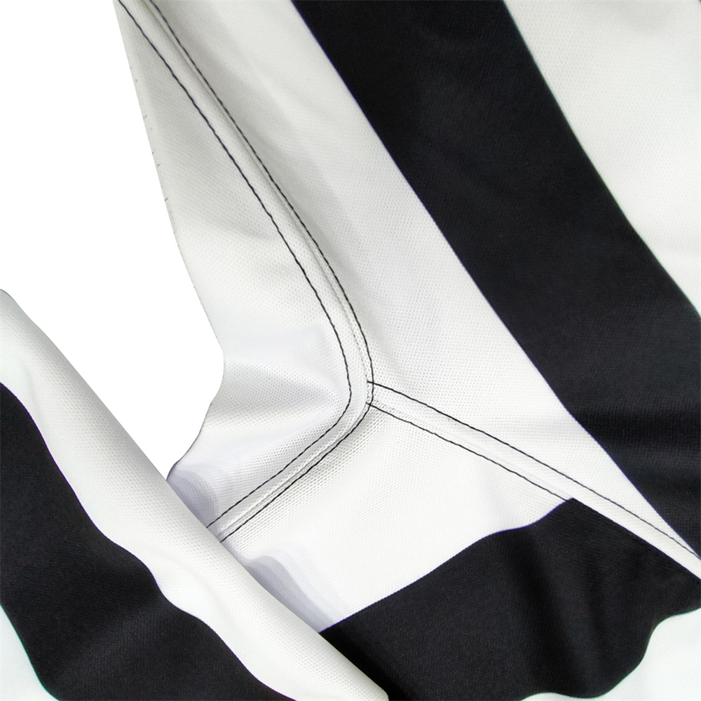 Black-White Striped09