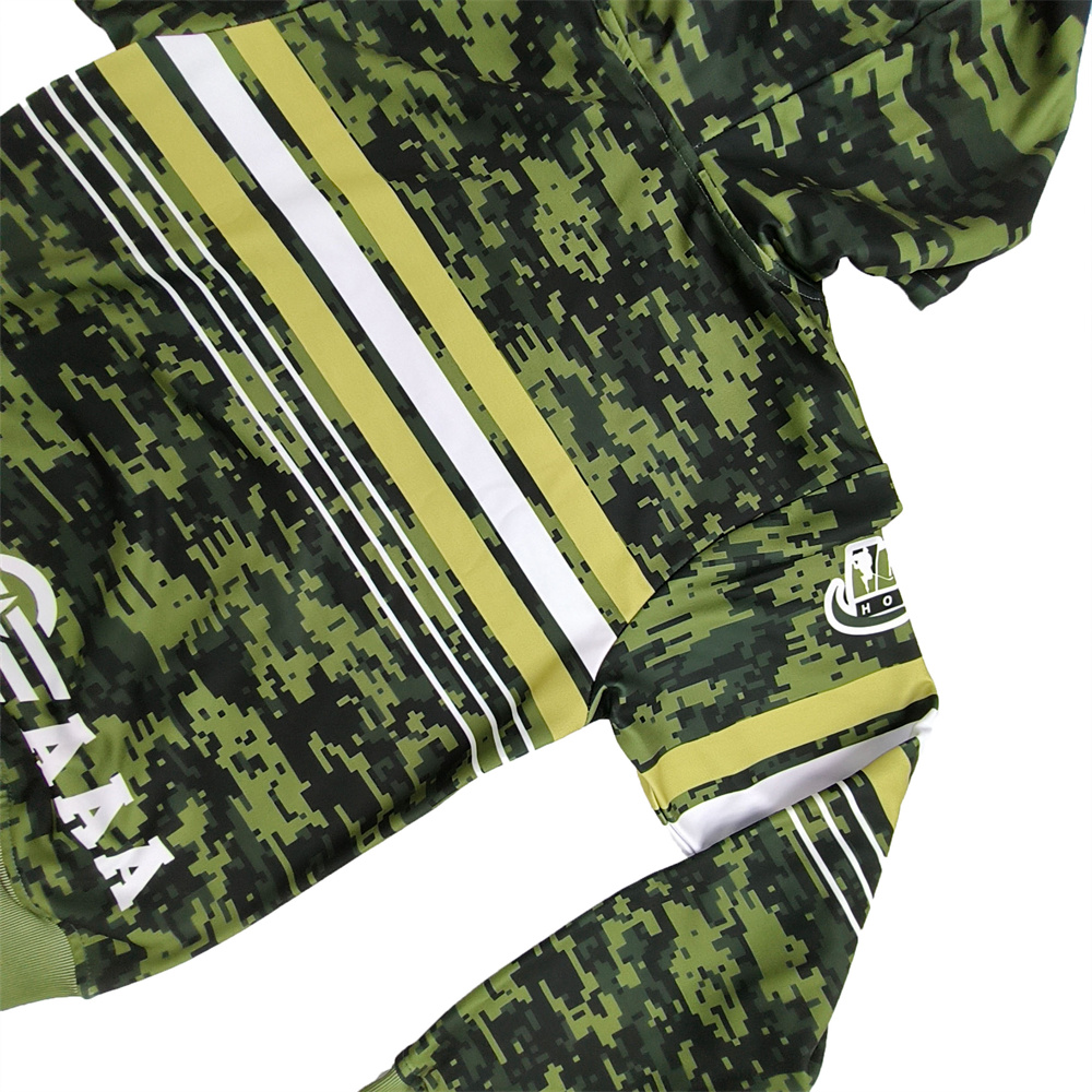 Sweat à capuche camouflage personnalisé10