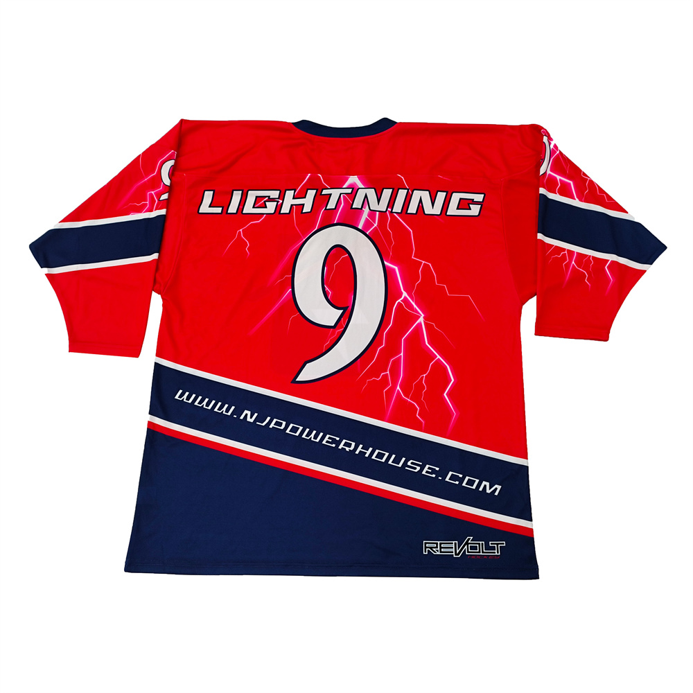 Uniformes à lacets avec logo personnalisé 04.jpg