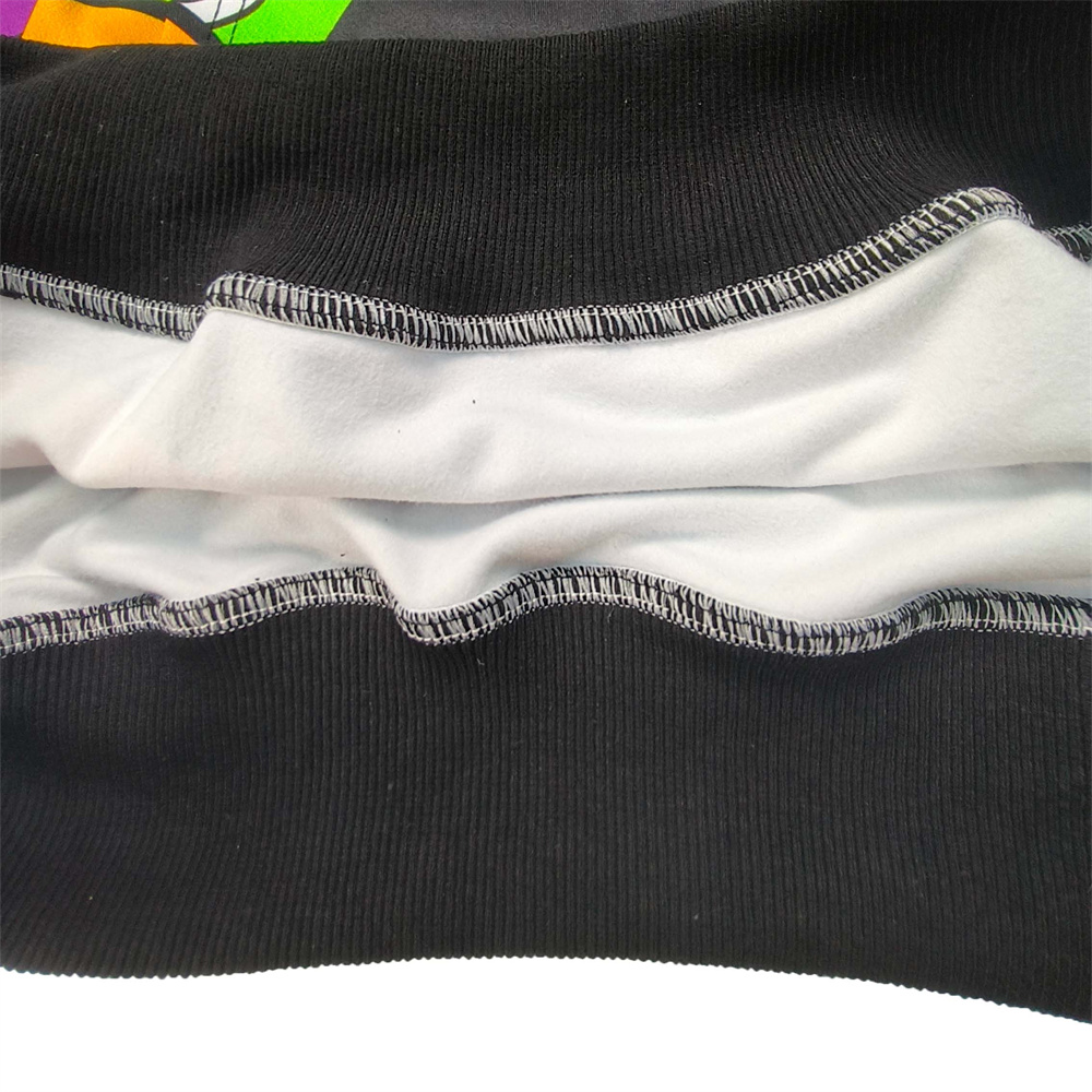 Sweat à capuche04
