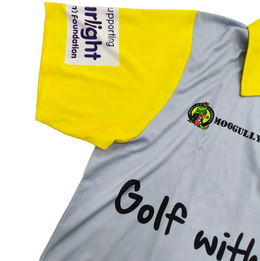 Chemise de cricket sublimée en tissu respirant avec détails de design personnalisés (4)