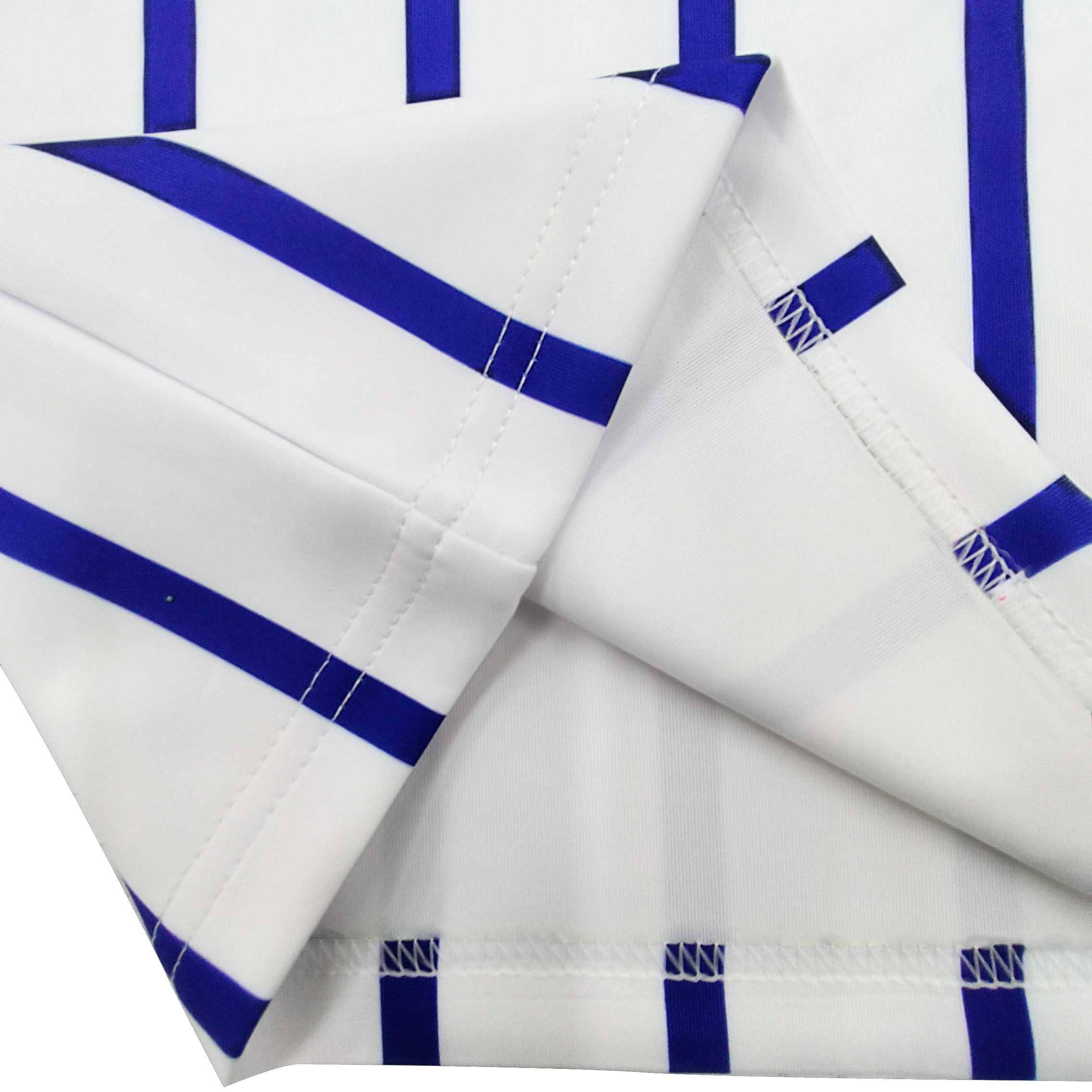 Rayures blanches et bleues 11