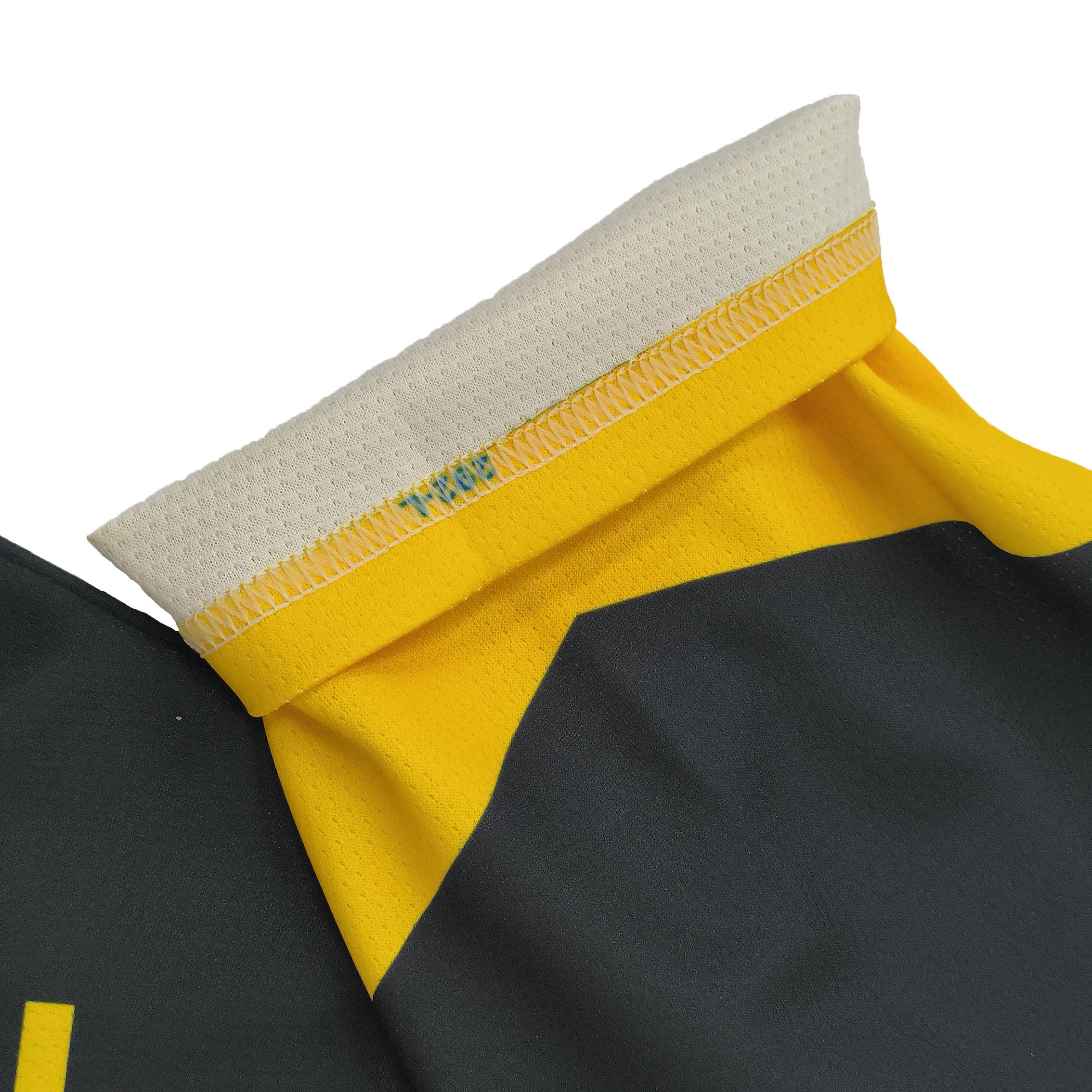 Uniforme de hockey noir et jaune (5)