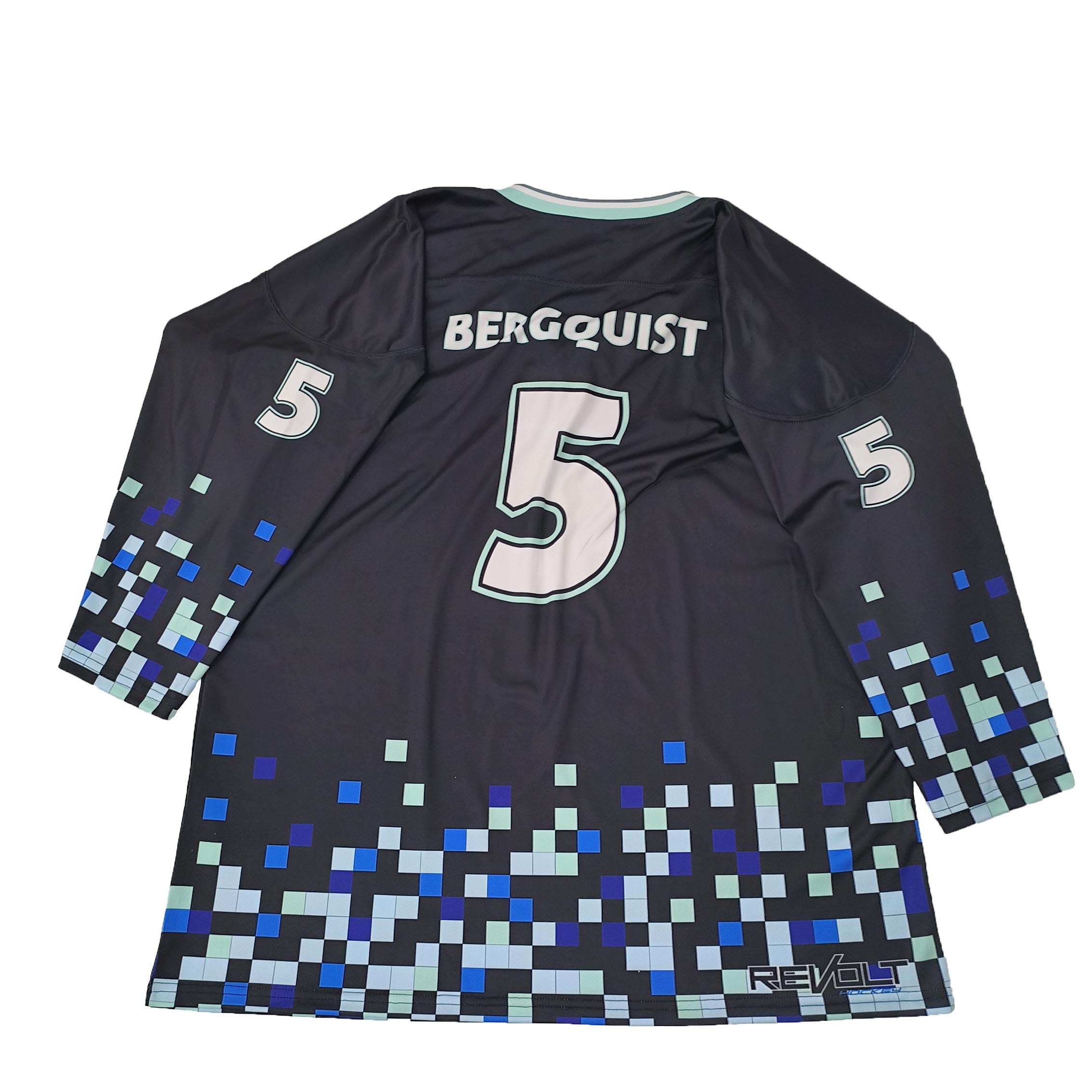 Uniforme de hockey à pois noirs (10).jpg