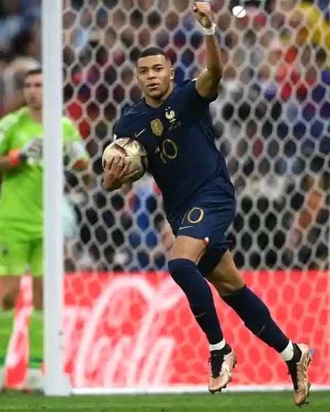 Mbappé Shines as France Defeats Argentina in 2026 World Cup Thriller