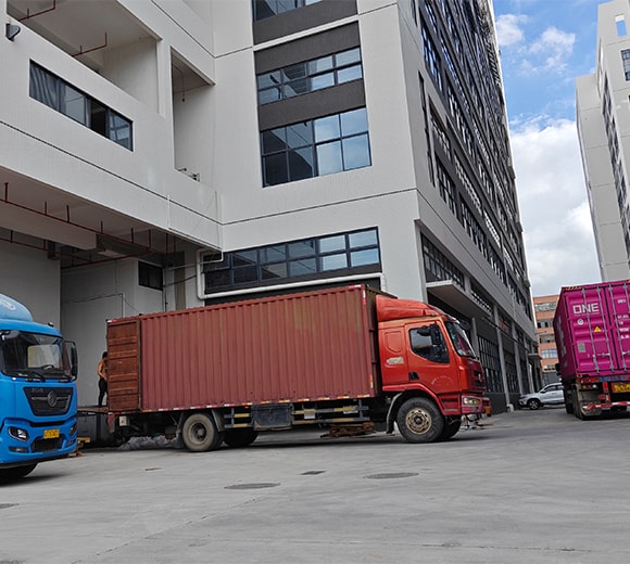 Four Core Service Advantages (1)