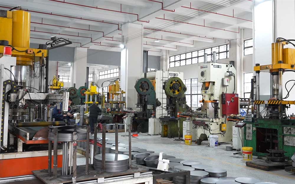 Work Environment (4)