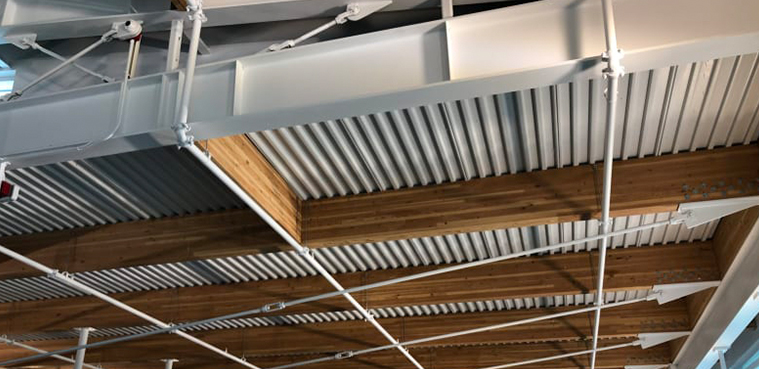 Panneaux muraux et de plafond en PVC