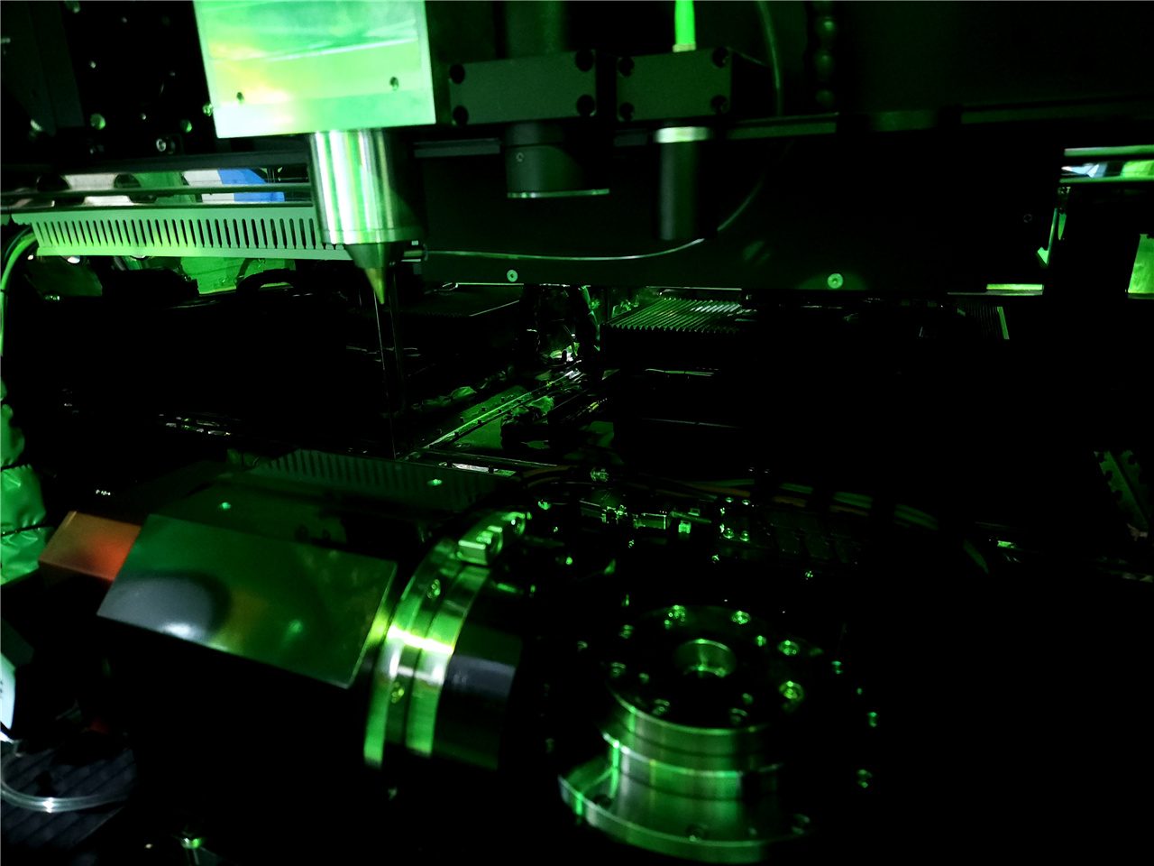 Kundenspezifisches fs-Lasersystem