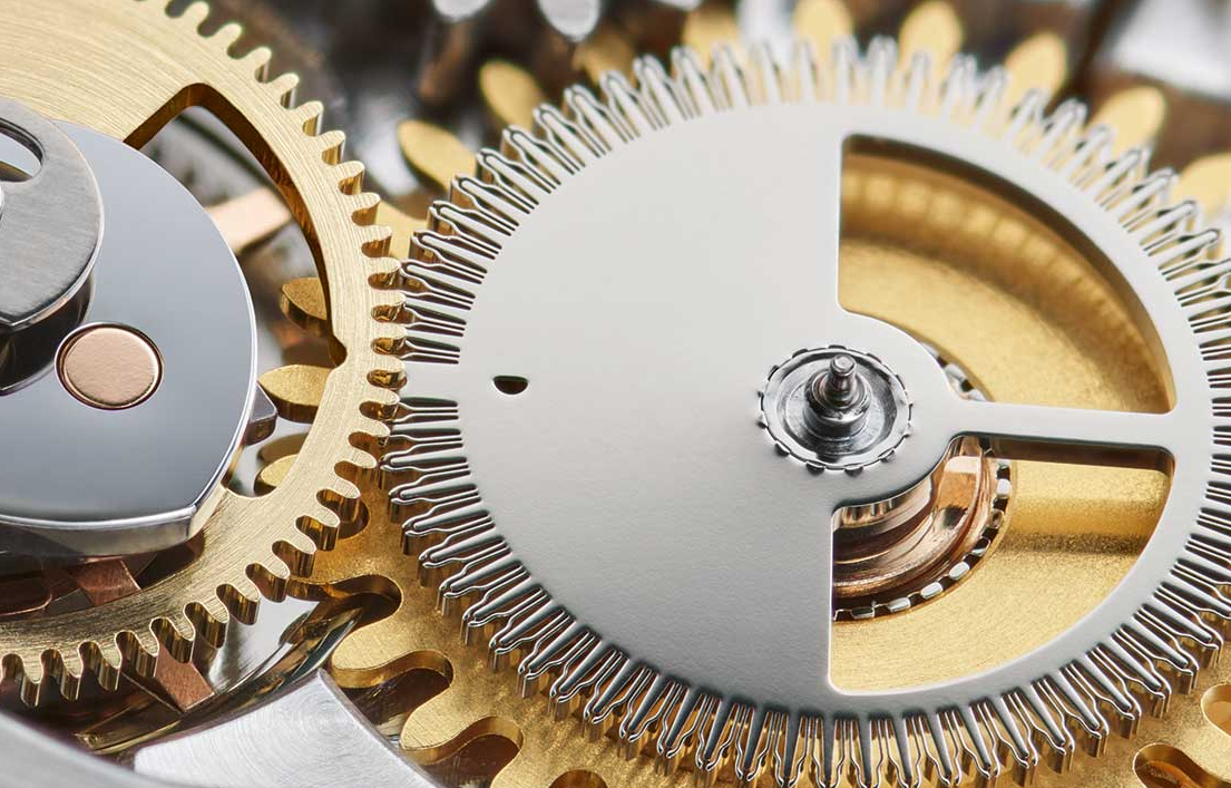 Watch Gear Cutting: The Femtosecond Laser Revolution Beyond Traditional Micro-Milling