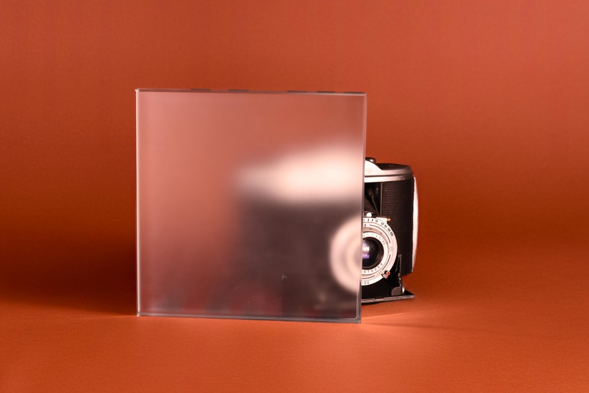 Acid-etched Glass