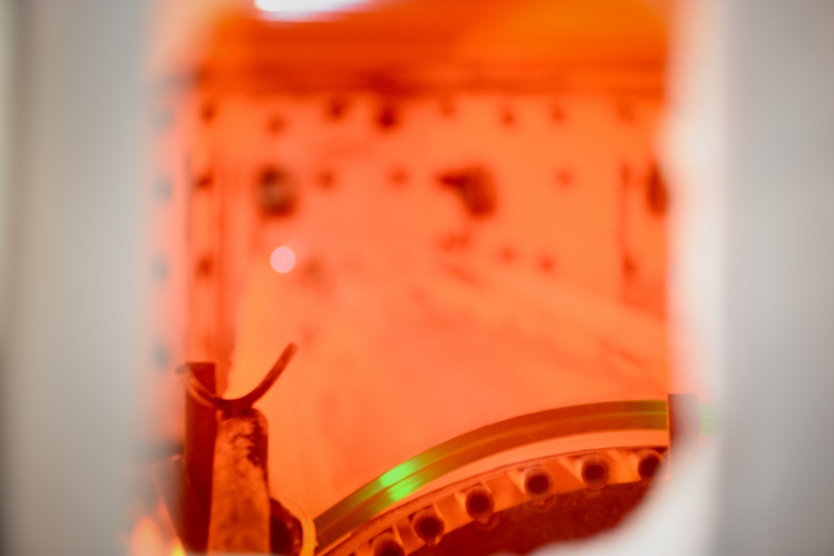 Hot Curved Glass-2.jpg