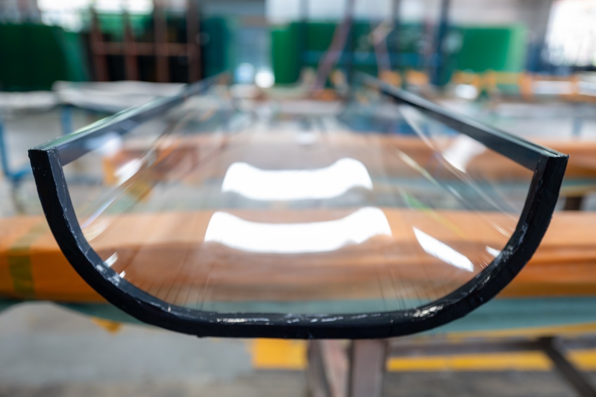 Hot Curved Glass-3.jpg