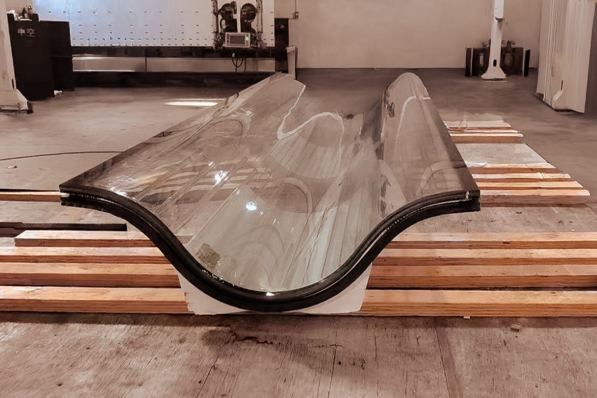 Hot Curved Glass-5.jpg