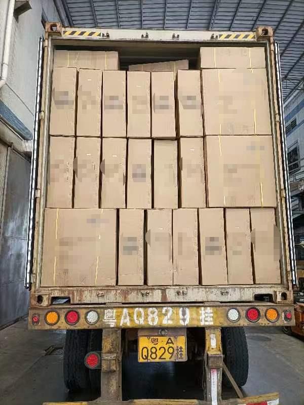 Neue Bestellungen für Rollstühle werden nach Singapur versandt.