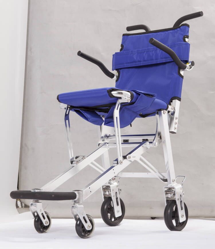 When choosing an airport wheelchair, these factors cannot be