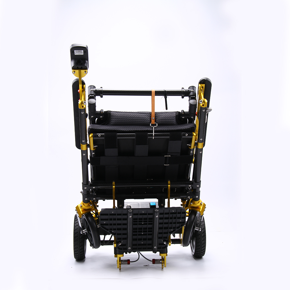 Revealing the dual-motor design of wheelchairs: improving pe