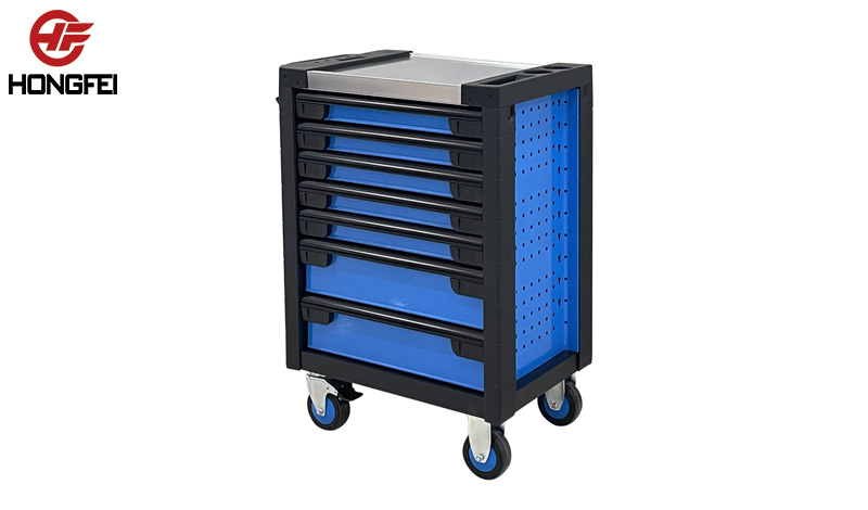 German Metal Tool Cabinets: A Close Look at 10 Brands That Set the Standard