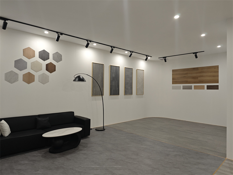 Exhibition Hall06