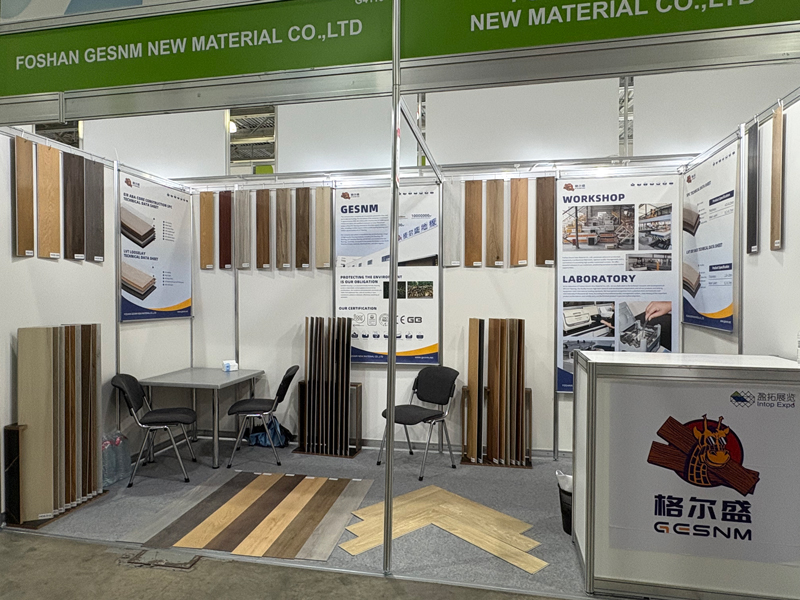 Exhibition-in-Russia-in-early-April-of-the-25th-year2