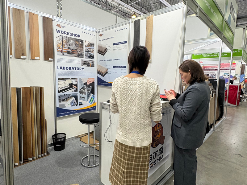 Exhibition-in-Russia-in-early-April-of-the-25th-year4