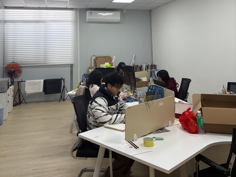 Office1