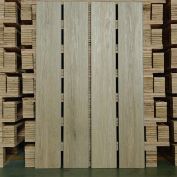1.4mm 5mm 6mm 8mm Wood Grain Floor
