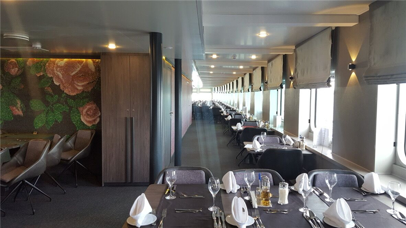 Restaurant in Russia04