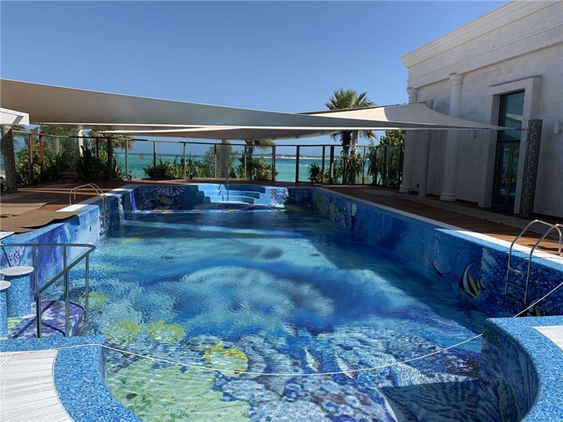 Swimming Pool in Miami03