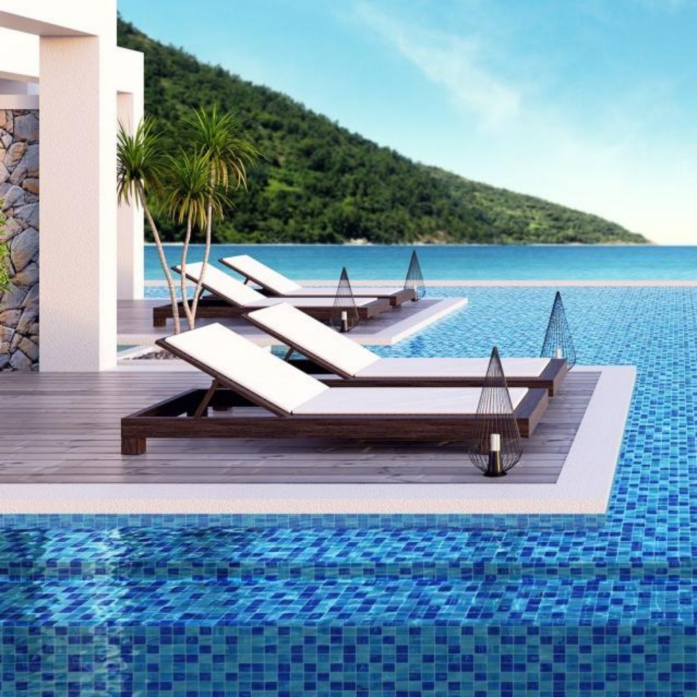 Trier 36x36mm Hot Melt Glass Mosaic Tile – Classic Square Glass Mosaic for Pools, Bathrooms and Feature Walls