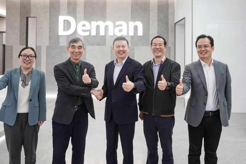 School enterprise cooperation-Deman deepens school enterprise cooperation to develop new quality productivity!