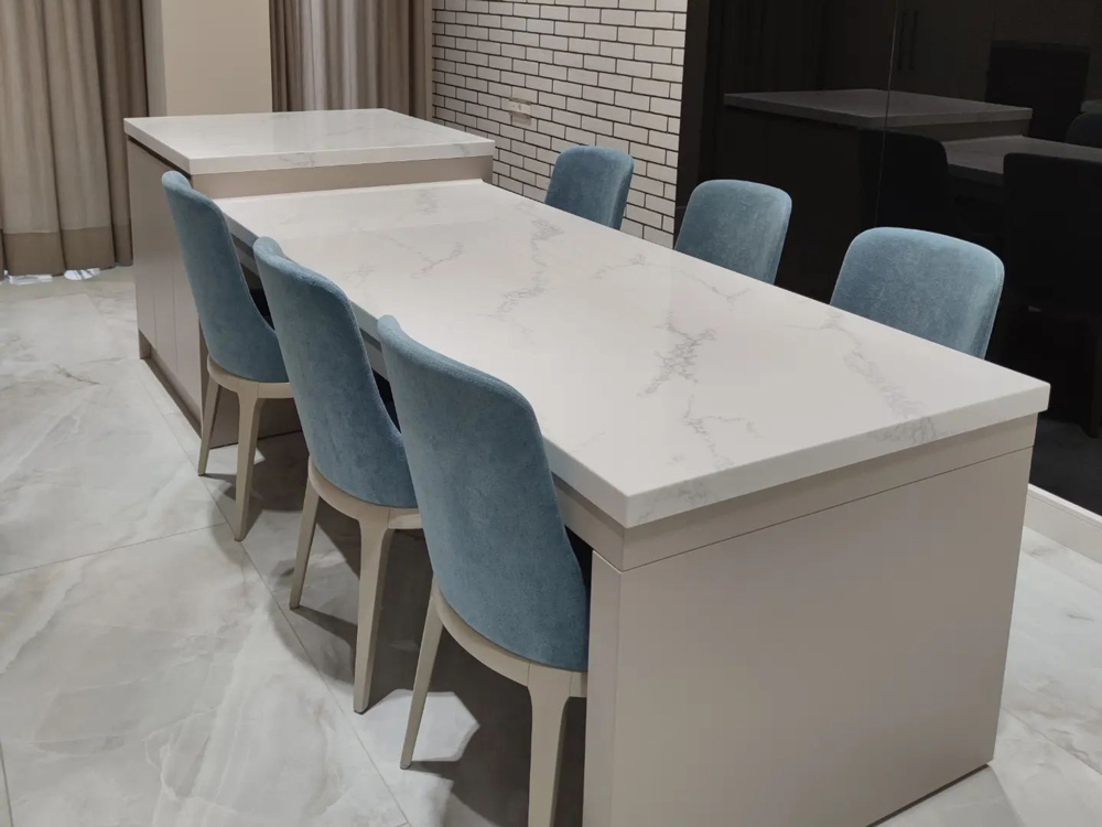 Koris-Solid-Surface-Defines-the-Modern-High-End-Kitchen3.jpg