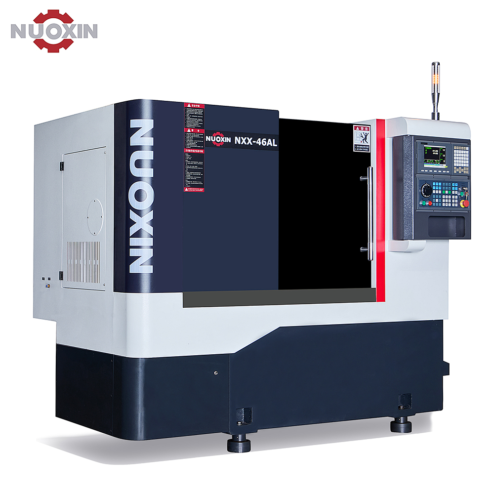 NXX-46AL: Torno CNC con bancada inclinada y múltiples herramientas