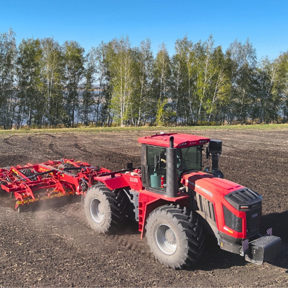 Agricultural machinery durable high-horsepower 440HP agricultural tractor (8).jpg