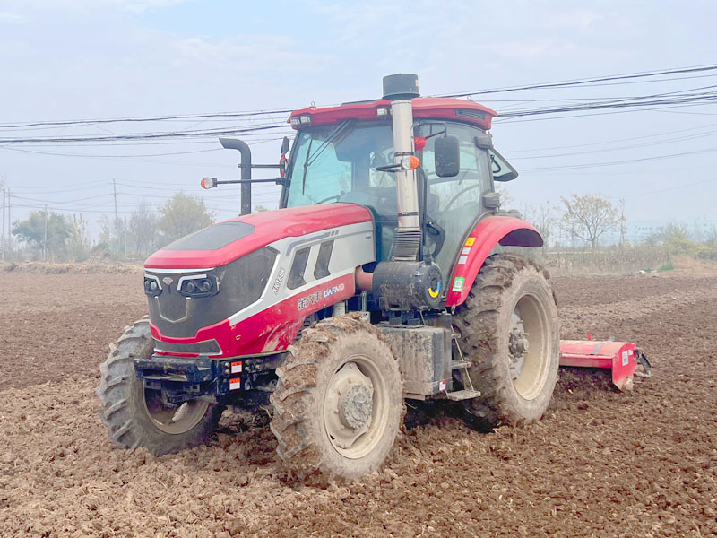 Gebrauchte vs. neue Traktoren aus China: Weltweiter Leitfaden für 50-PS- und 4x4-Ladertraktoren zum Verkauf