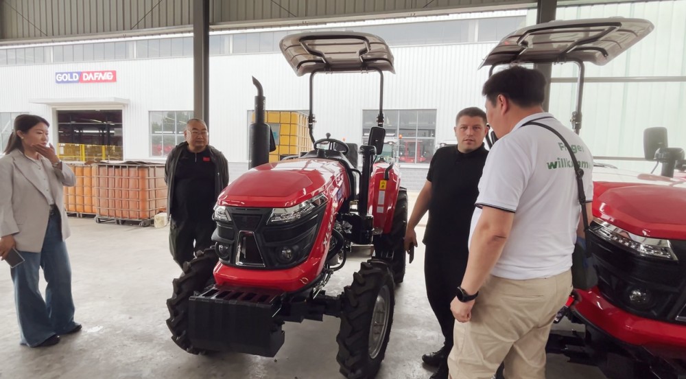 Tracteur robuste 4404