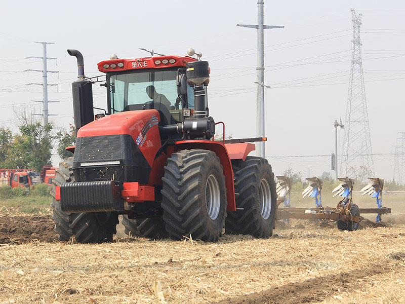 Guide complet d'entretien des tracteurs : Réduisez les pannes, prolongez la durée de vie et optimisez l'efficacité agricole…