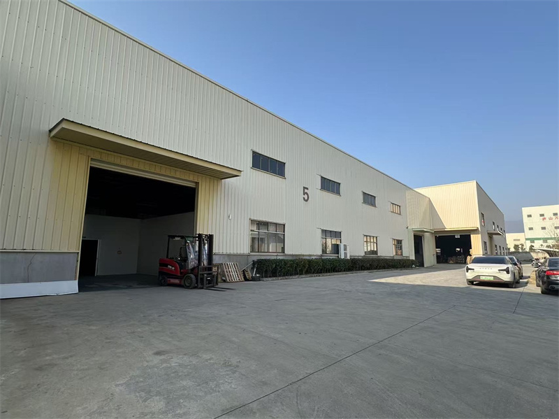 Exterior Corporativo01