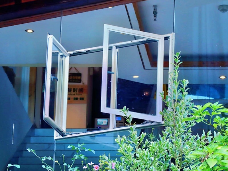 Customizable Aluminum Casement Window Profile OEM Supported detail 4