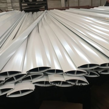 Wetterfeste, maßgefertigte Aluminiumprofile für Lüftungsgitter