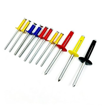 Rivets pour aveugles de couleur