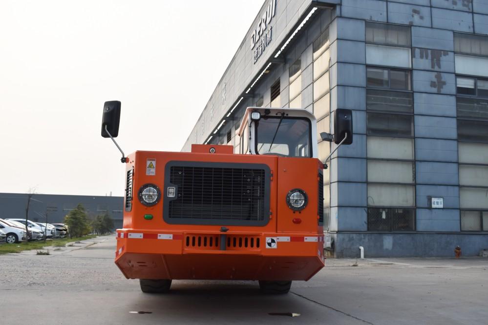 DRUK-20A Underground Dump Truck (1).JPG